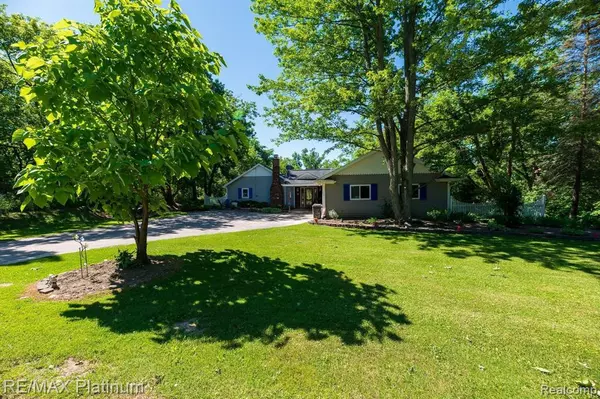 9365 ROLSTON Road, Gaines Vlg, MI 48436