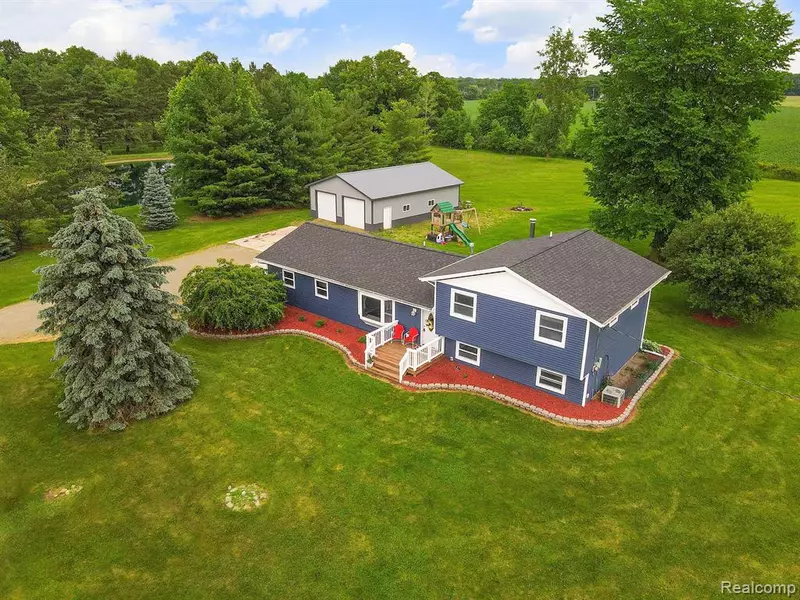 1234 Lathrop Road, Allenton, MI 48002