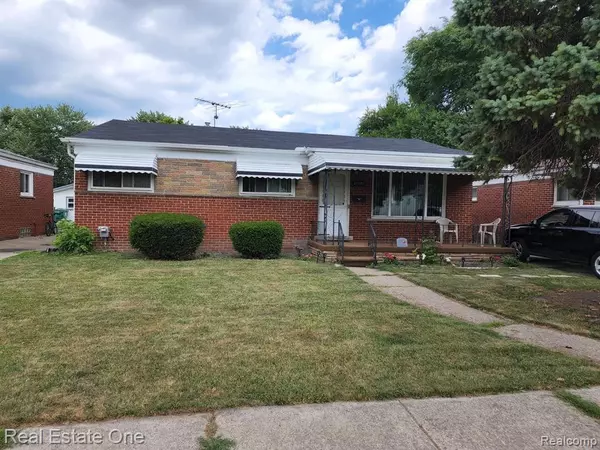 24572 ROSALIND Avenue, Eastpointe, MI 48021