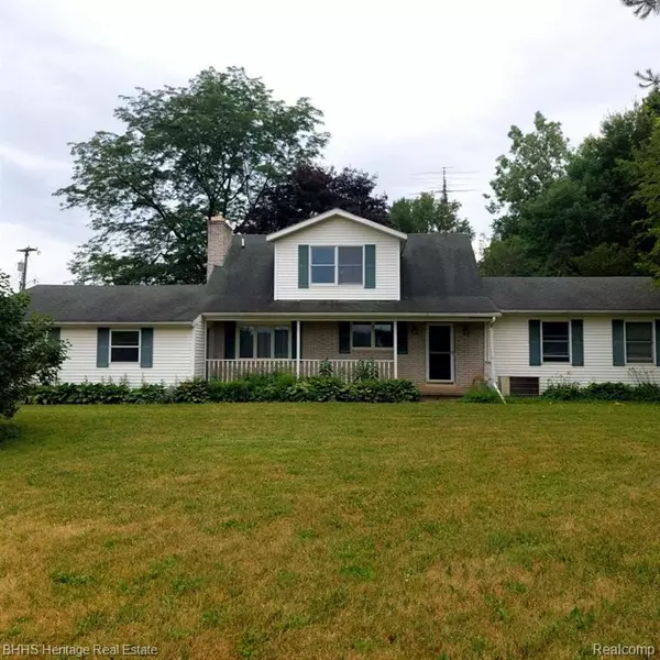 Bath, MI 48808,2470 E HERBISON Road