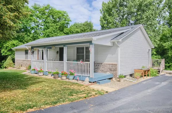 Metamora, MI 48455,3925 HUNTERS CREEK Road