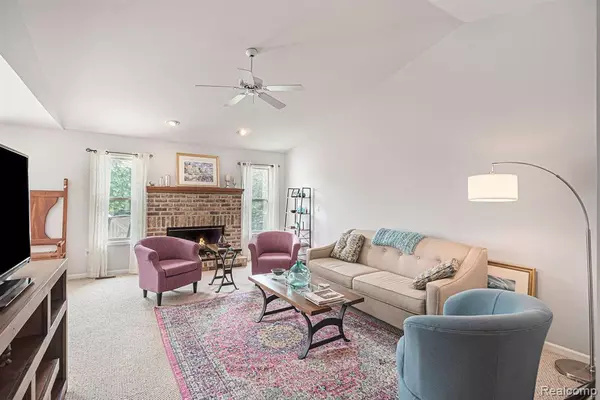Goodrich Vlg, MI,10193 Heather Ridge Court