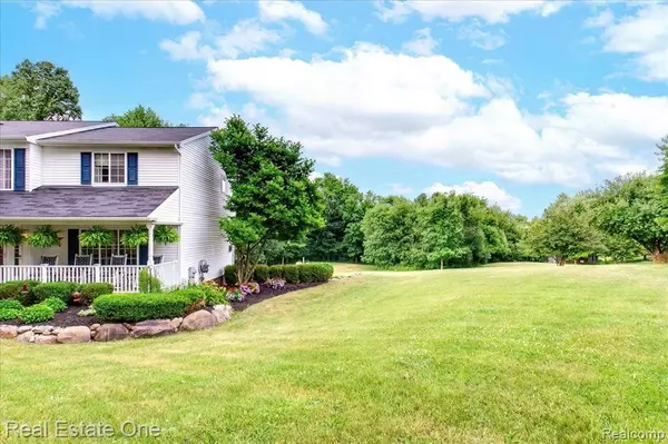 Oxford, MI 48371,5473 Hummer Lake Road