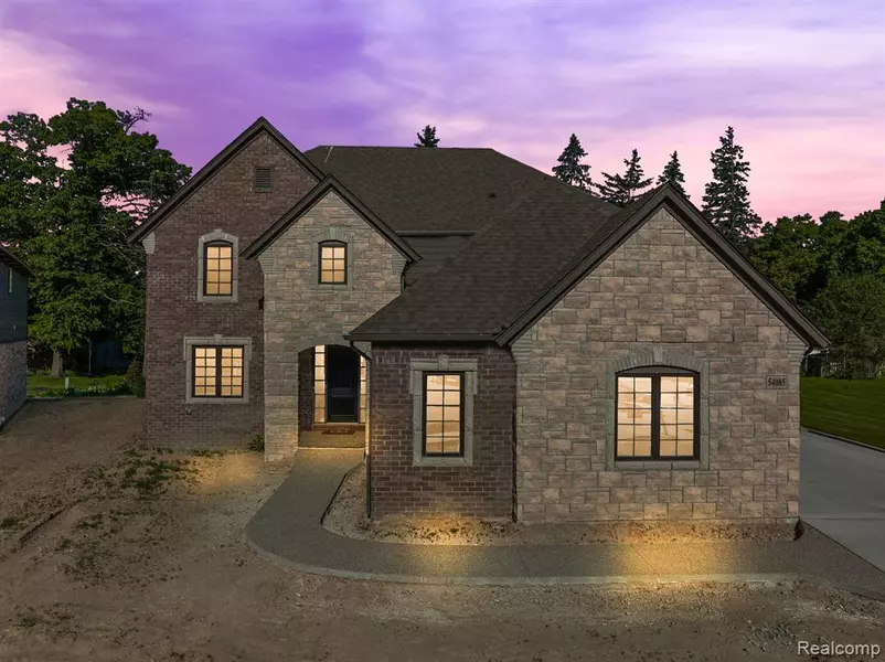 54170 DEADWOOD Lane, Utica, MI 48316