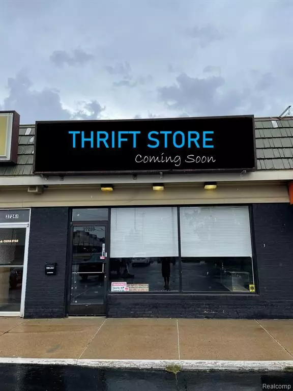 Clinton Twp, MI 48036,37239 S GROESBECK Highway