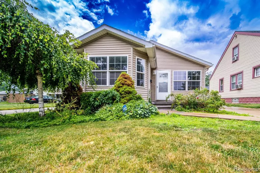 17709 HANNA Street, Melvindale, MI