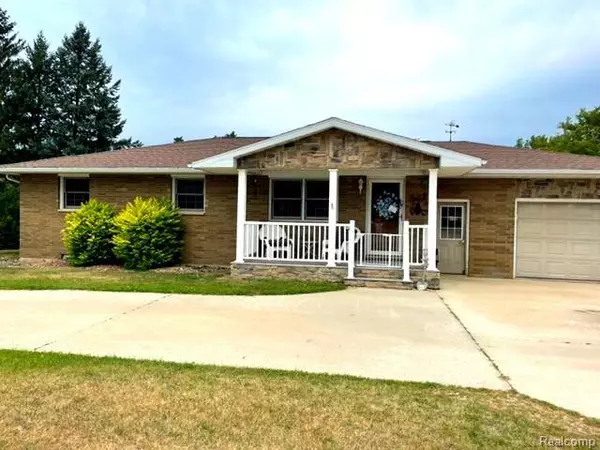1387 E SAND BEACH NE Road, Bad Axe, MI 48413