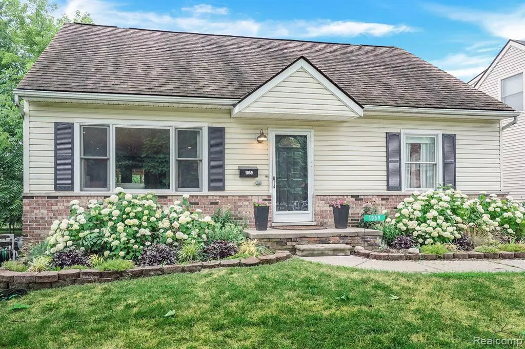 Ferndale, MI 48220,1059 WITHINGTON Street