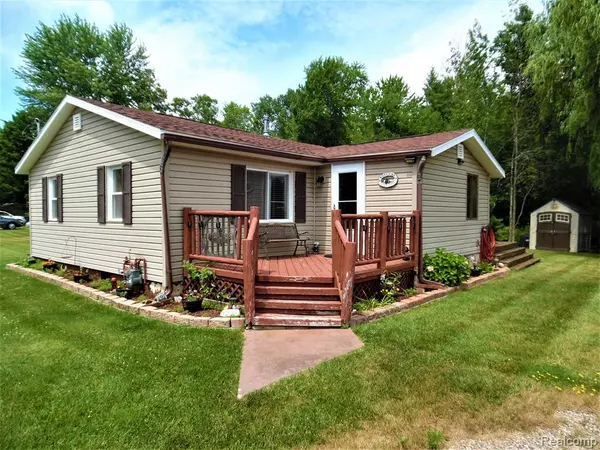 Houghton Lake, MI 48629,100 MARY Road