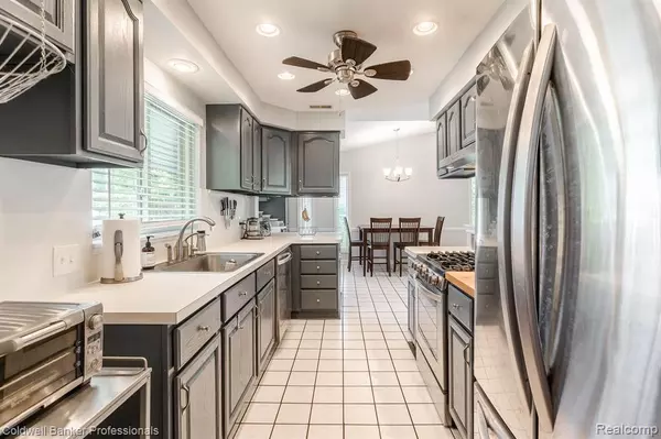 Clawson, MI,445 JOHN M Avenue