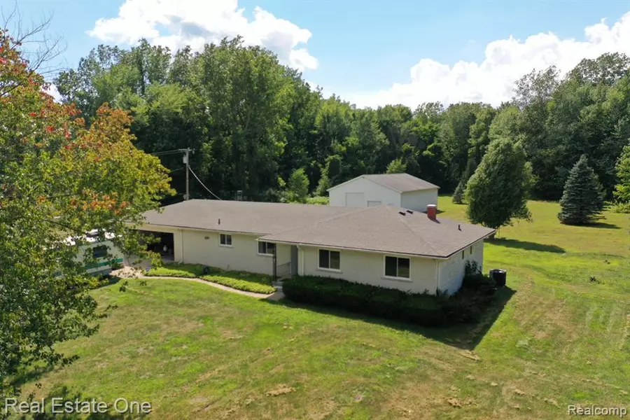 12500 WHITTAKER Road, Milan, MI 48160