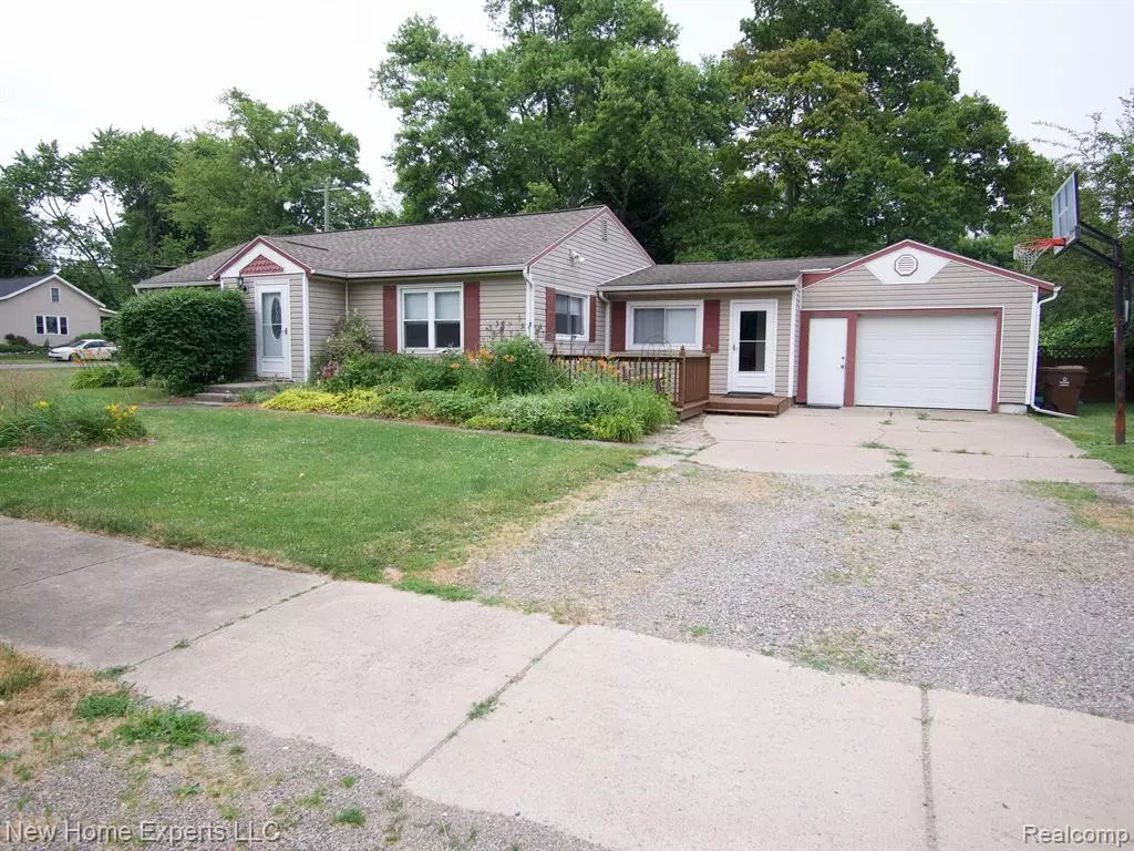 Webberville, MI 48892,205 N Elm Road