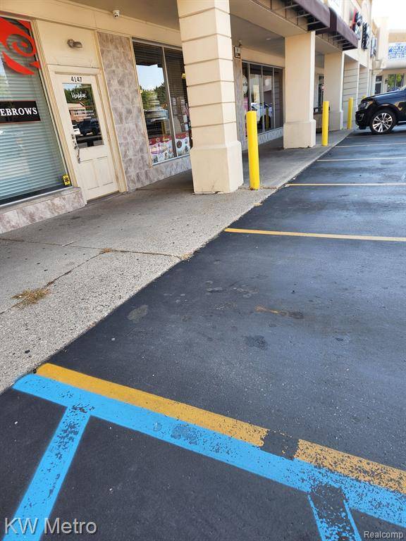 0000 MILE Road,  Warren,  MI 48092