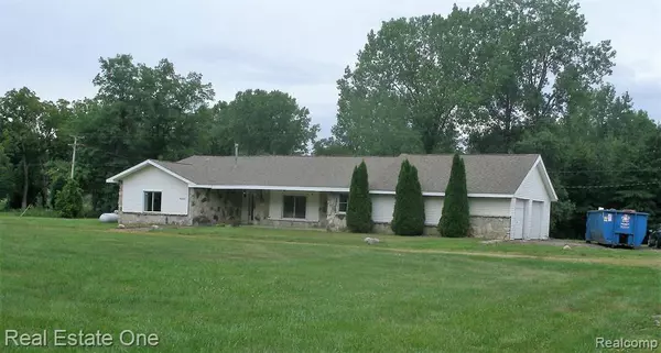 New Boston, MI 48164,43350 WILLOW Road