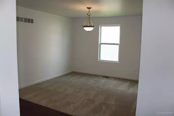 New Haven, MI 48048,58187 THOMAS Drive
