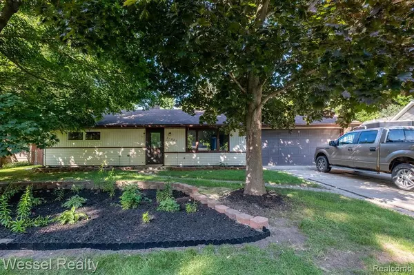 Memphis, MI,81081 COLE Street