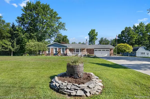 New Boston, MI 48164,37740 PALMA Road