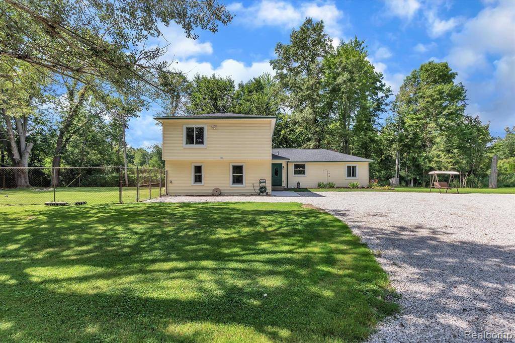 Belleville, MI 48111,43955 WILLOW Road