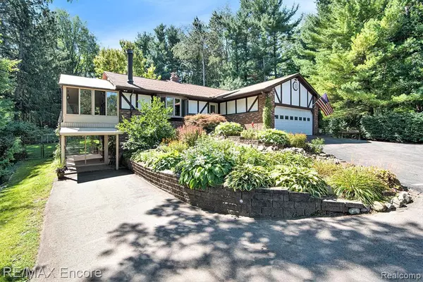 Ortonville, MI 48462,399 WOLFE Road