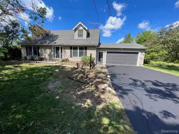 4687 BURKE Road, Newport, MI 48166