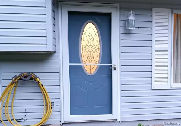 Montrose, MI 48417,12403 Willard Road