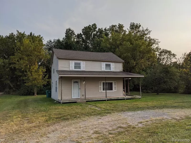 30103 VAN HORN Road, New Boston, MI 48164