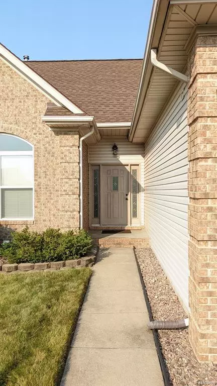 Richmond, MI 48062,70247 SUNNY BROOK Lane