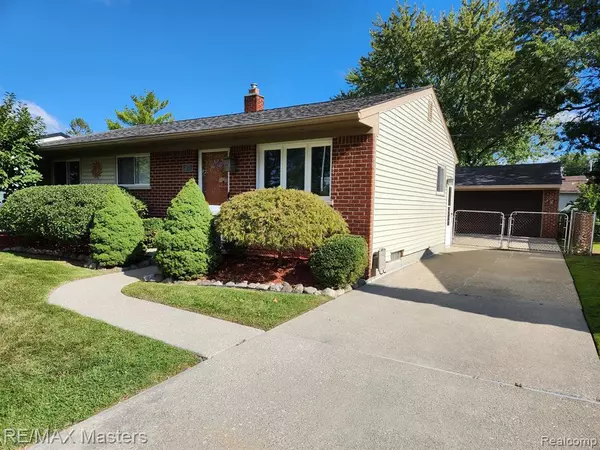 31775 LYNNE Drive, Rockwood, MI