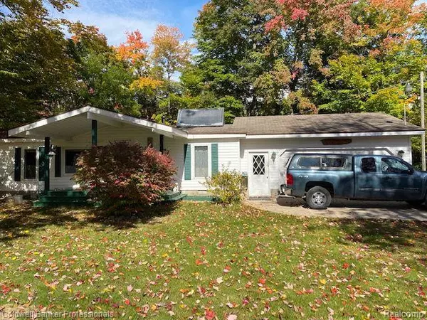 1799 JENKINS Road, Boyne Falls, MI 49713
