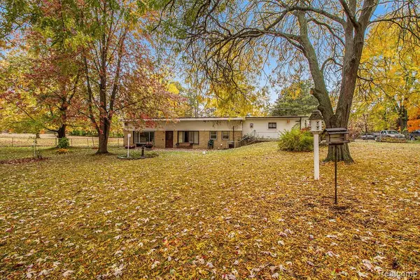 Montrose, MI 48457,13122 MORRISH Road