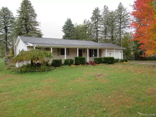 Lapeer, MI 48446,2652 PORCUPINE Trail