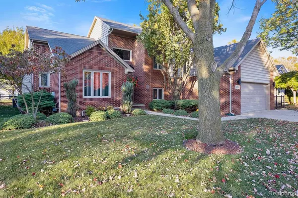 37311 BRETT Drive, New Baltimore, MI 48047