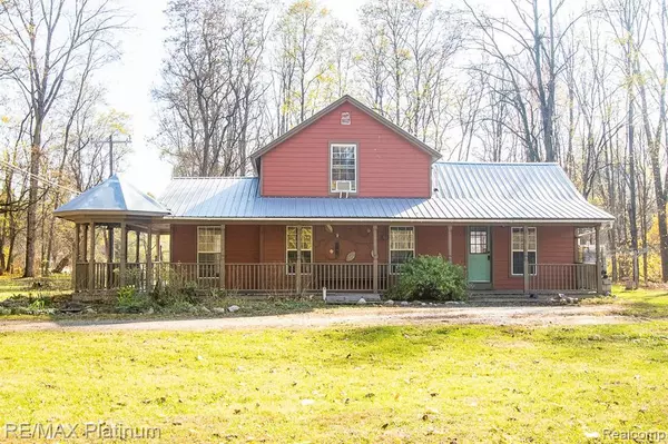 10944 TUTTLE HILL Road, Willis, MI 48191