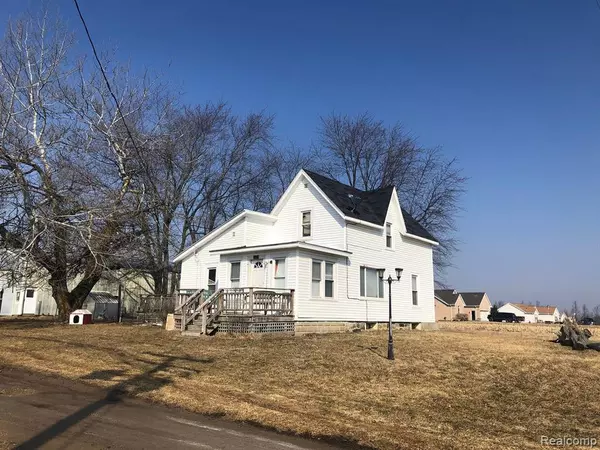 Imlay City, MI 48444,153 N DORAN Road