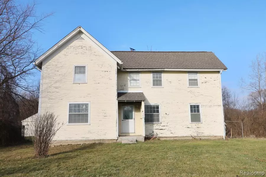 2811 PONTIAC Road, Auburn Hills, MI 48326