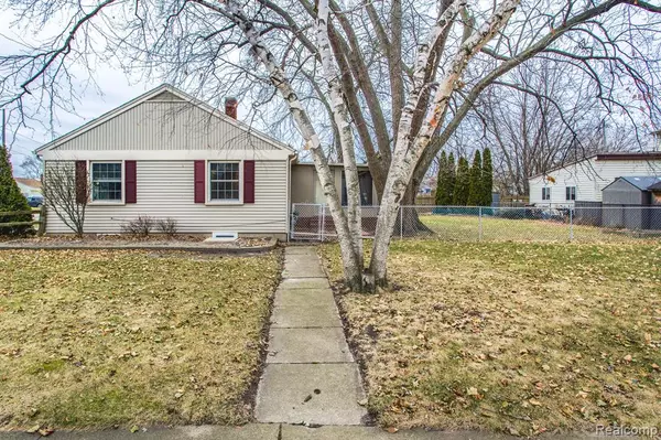 Port Huron, MI 48060,1203 19TH Street