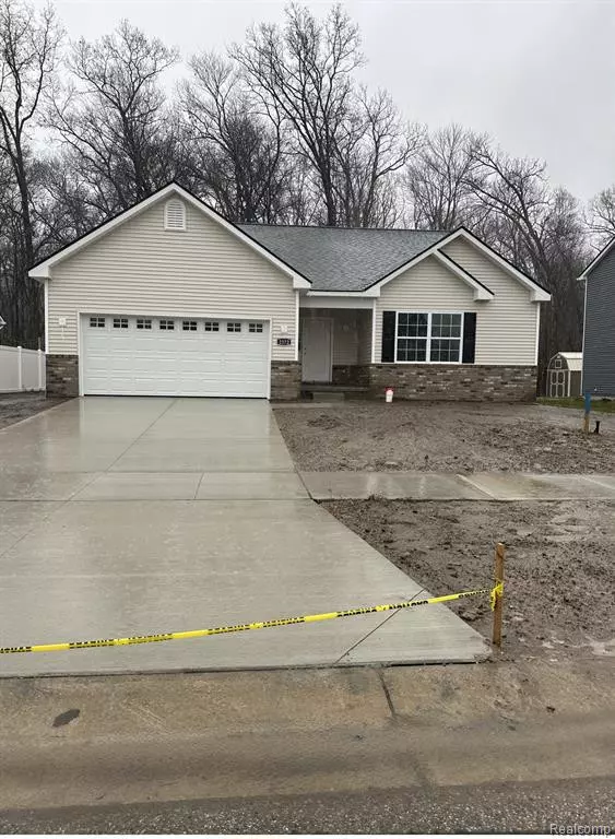 2172 TETON Avenue, Monroe, MI 48162