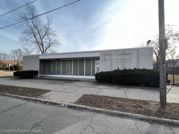 7303 W 7 MILE Road, Detroit, MI 48221