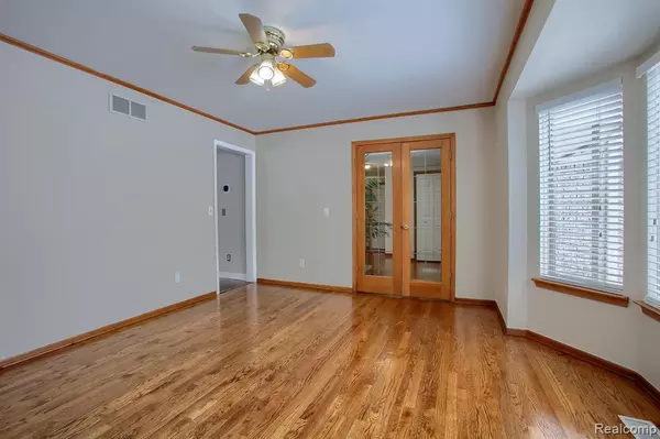 New Baltimore, MI 48047,35564 BROOKE