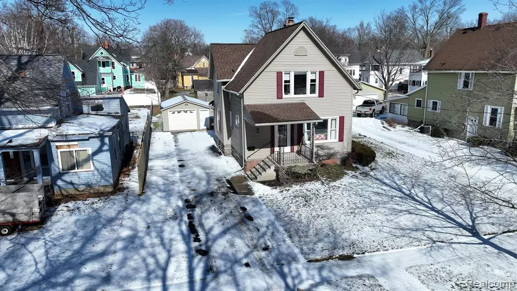 416 W WILLIAMS Street, Owosso, MI 48867