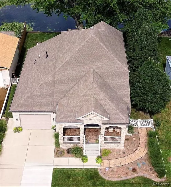 Rockwood, MI,35732 ERIE Drive