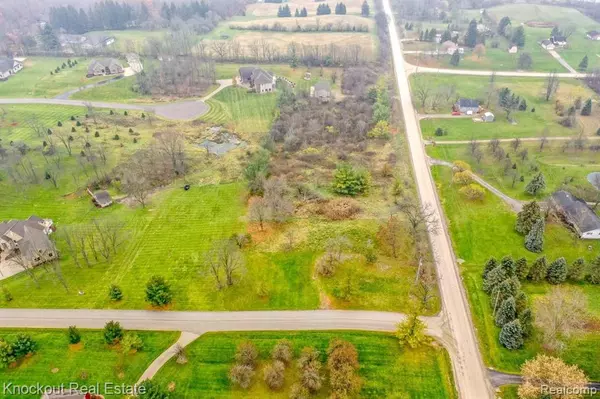 Davison, MI 48423,9338 ORCHARD VALLEY LANE