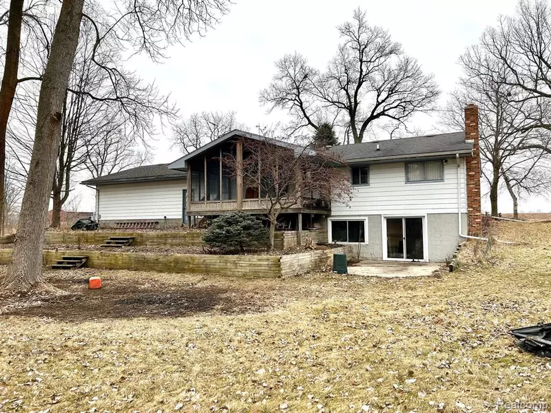 5436 WILLIAMSTON Road, Stockbridge, MI 49285