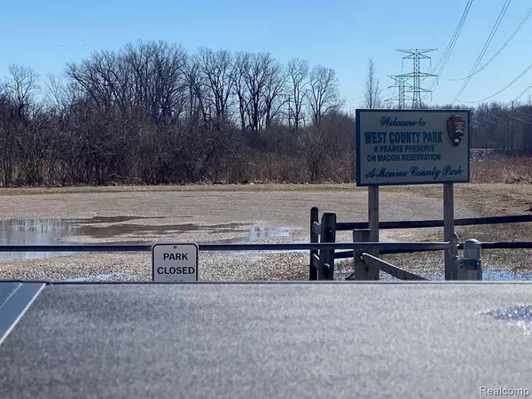 Dundee, MI,vacant Stowell Road