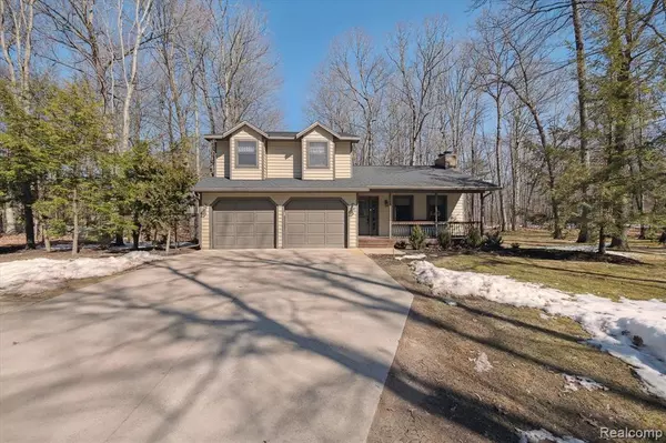 3170 STANTON Road, Oxford, MI 48371