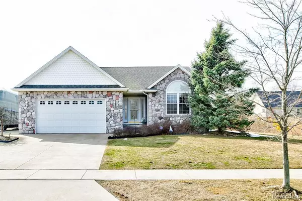 200 CAPITOL Drive, Marysville, MI 48040