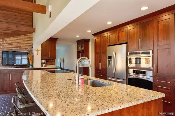 Clawson, MI,925 N SELFRIDGE Boulevard