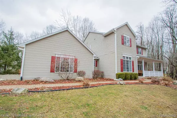 Leonard, MI 48367,3115 WALNUT HILLS