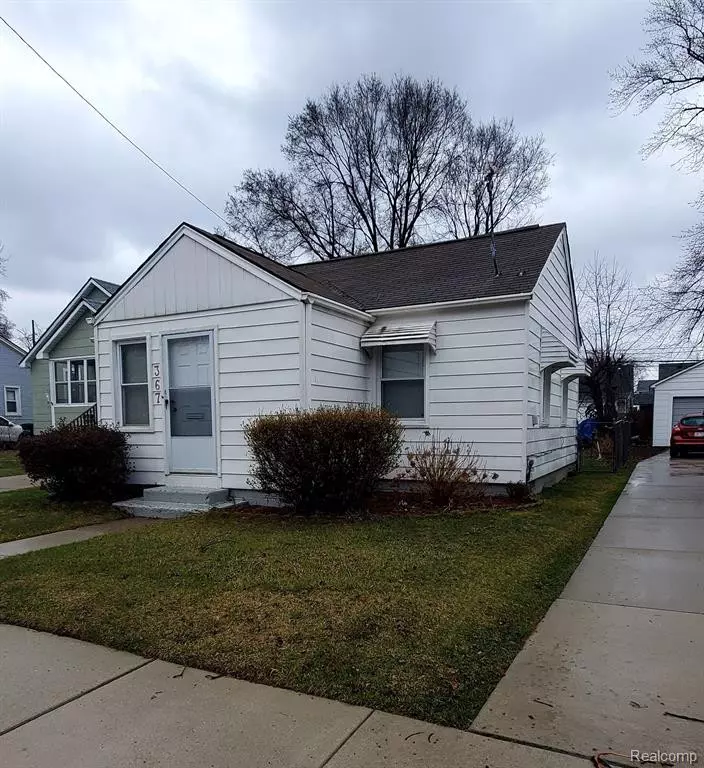 Madison Heights, MI 48071,367 W BROCKTON Avenue
