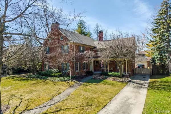 Grosse Pointe Park, MI 48230,765 BEDFORD Road